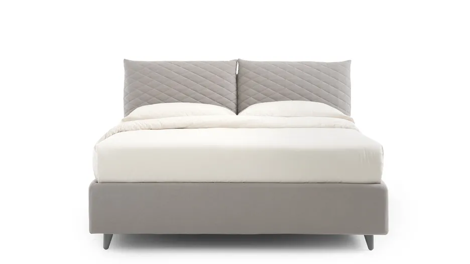 Letto con testiera trapuntata So Regular di Noctis