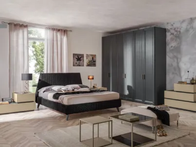 Letto matrimoniale VG501 con testiera in tessuto trapuntato di Moretti Compact