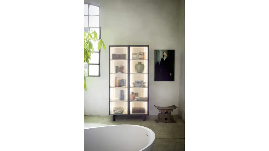 Madia Alta in vetro Box 18 06 di Novamobili